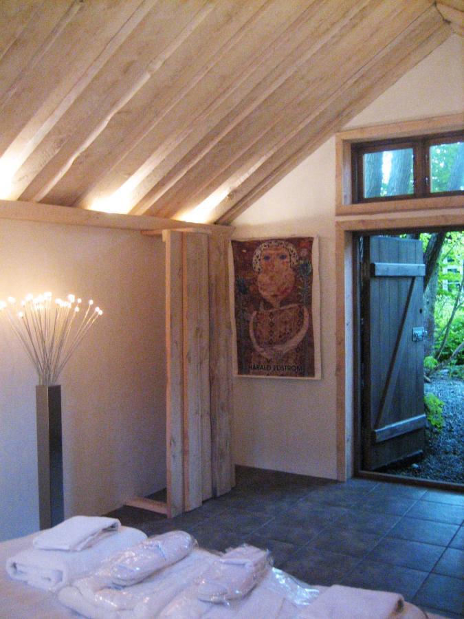 Noesundsgarden Hotell & Vandrarhem Bagian luar foto