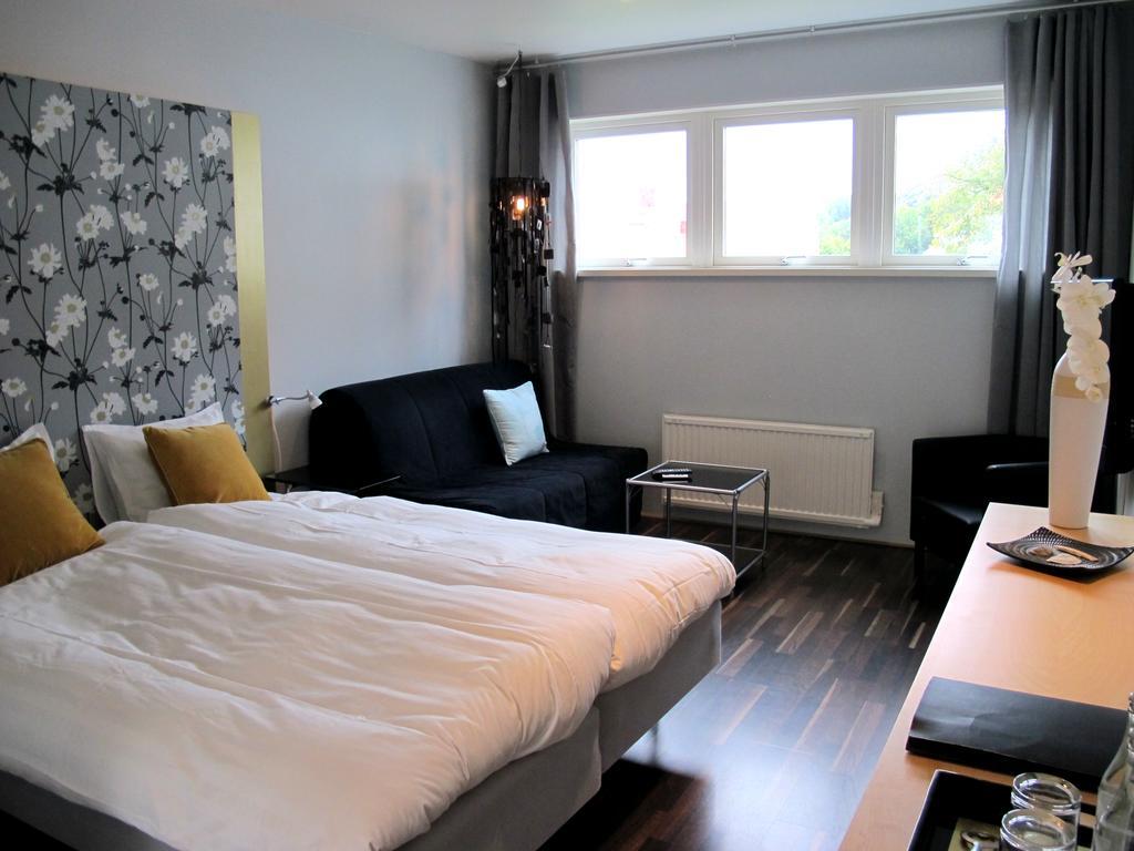 Noesundsgarden Hotell & Vandrarhem Bagian luar foto