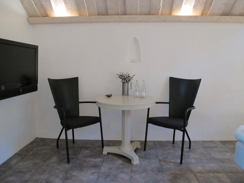 Noesundsgarden Hotell & Vandrarhem Bagian luar foto